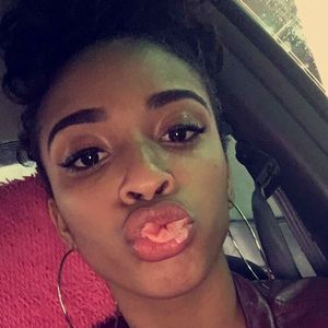 Meet your Posher, Meghan